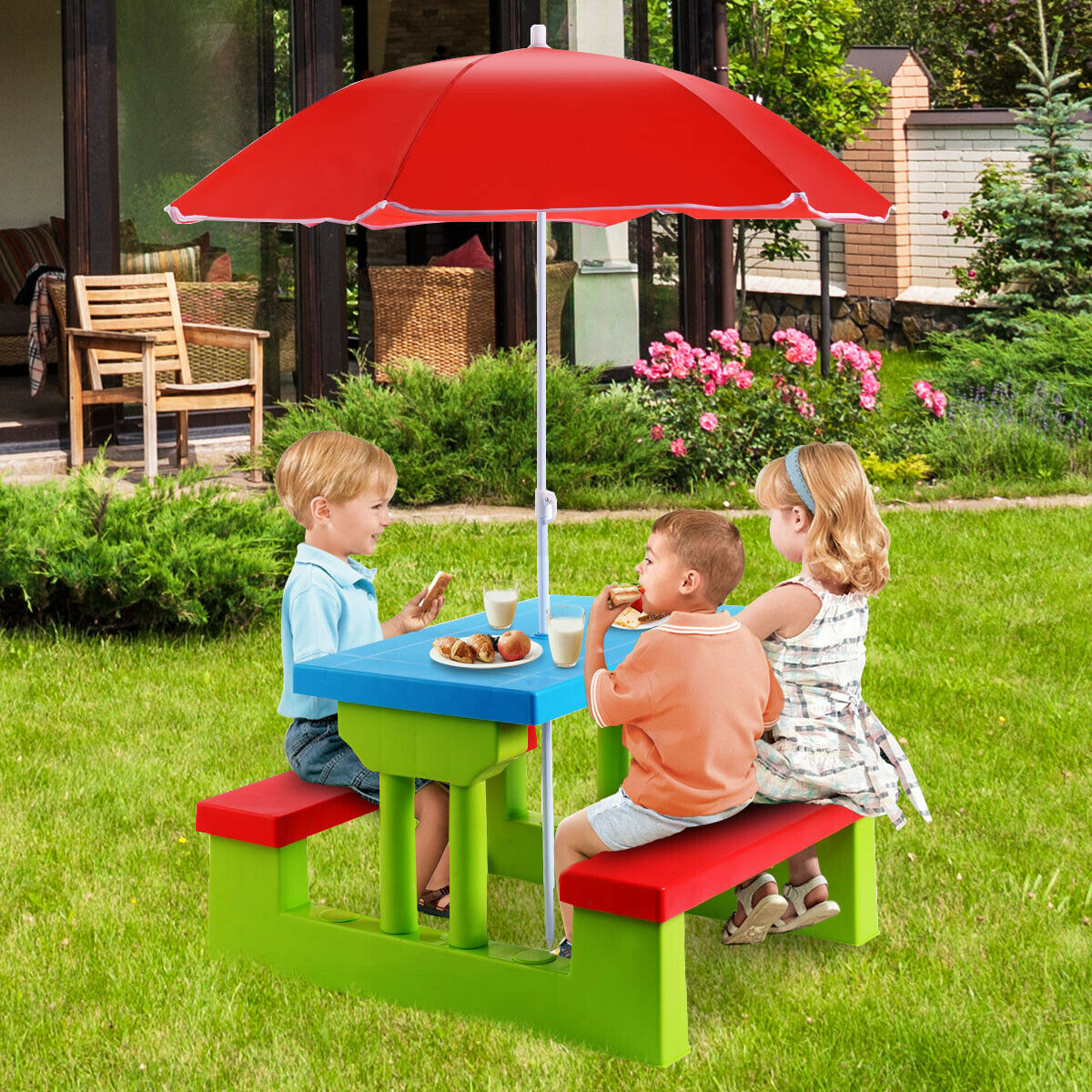 Kids Picnic Play Table Set with Removable Umbrella-Red
