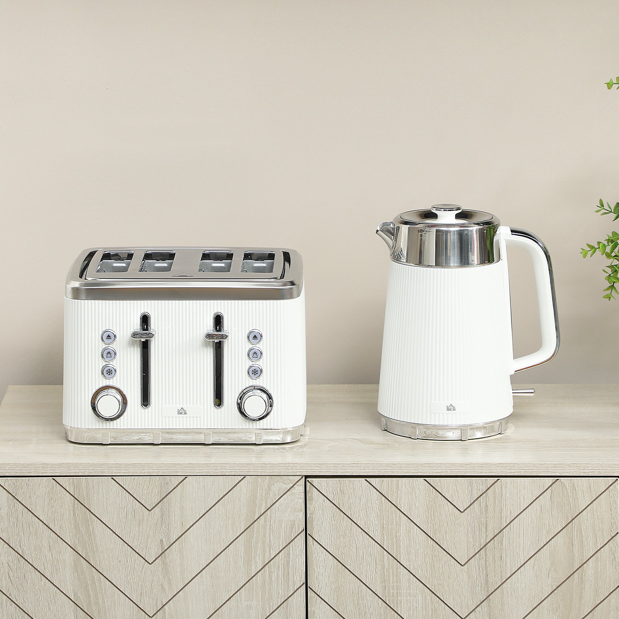 HOMCOM Electric Kettle and Toaster Set, 3000W 1.7L UK Strix Thermostat Rapid Boil Jug Kettle with Limescale Filter, Cool Touch Body, 4 Slice Toaster with 7 Browning Controls, Crumb Tray, White