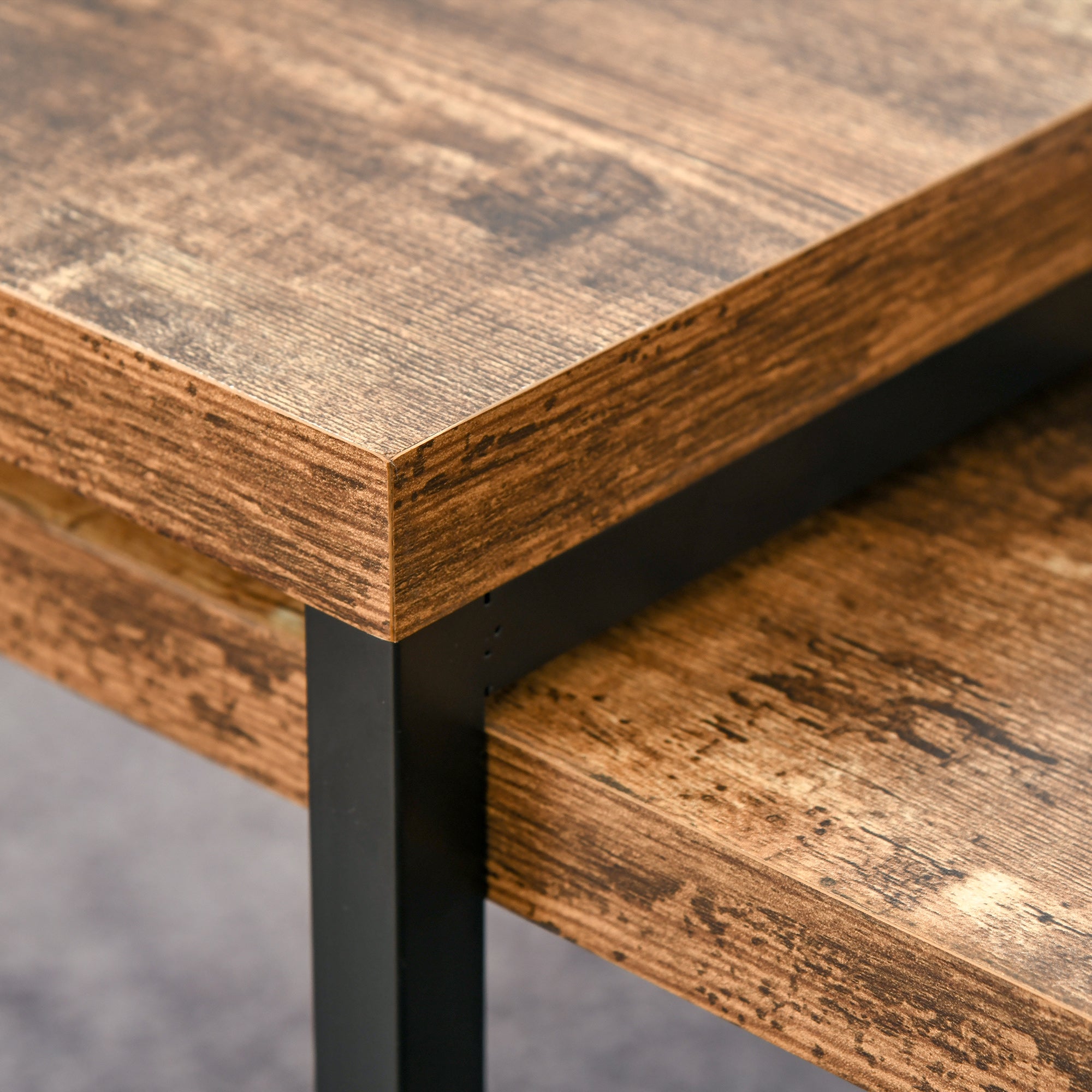 HOMCOM Coffee Tables Set of 2, Industrial Nest of Tables with Metal Frame for Living Room Bedroom, Rustic Brown